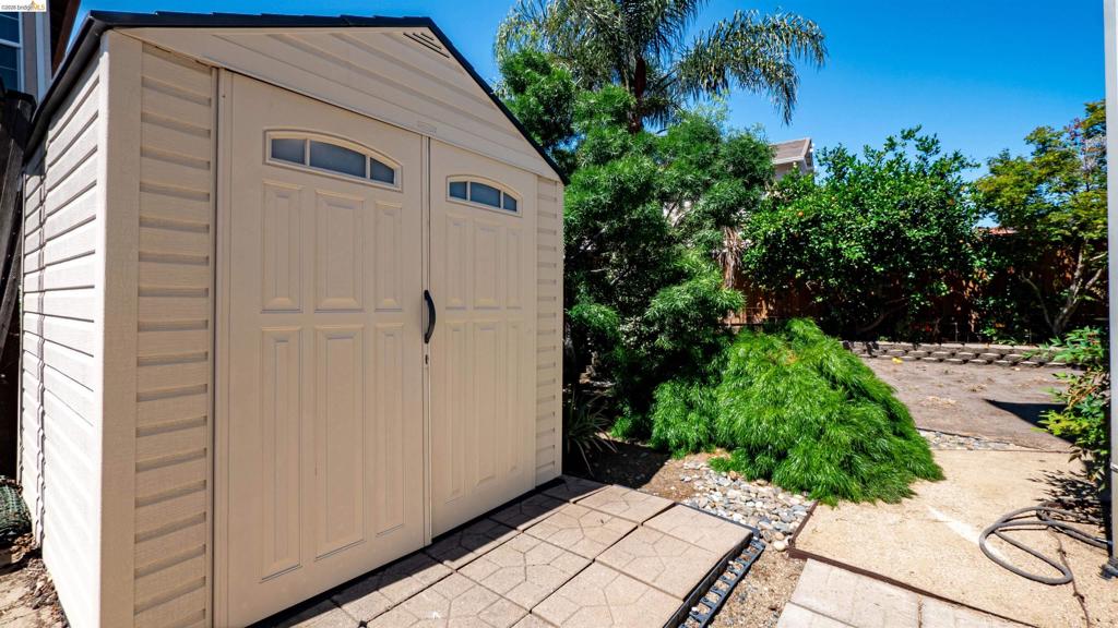 2012 Mint Dr, Brentwood (CC), CA 94513
