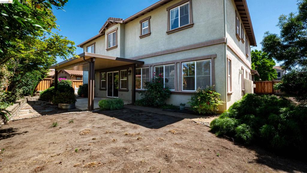 2012 Mint Dr, Brentwood (CC), CA 94513