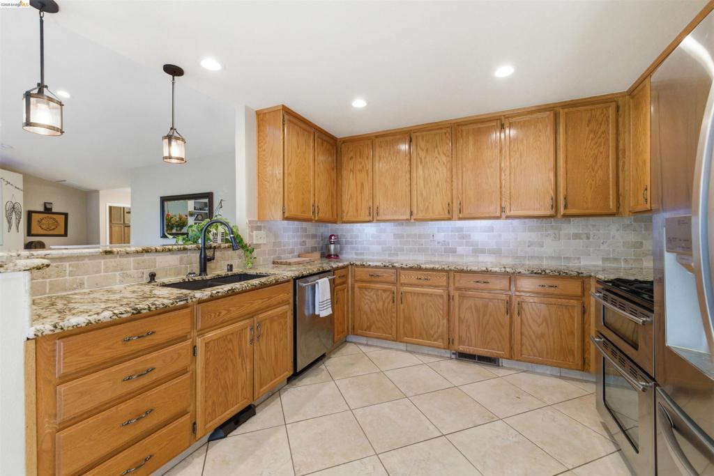 16690 Ridgewood Dr, Sonora, CA 95370