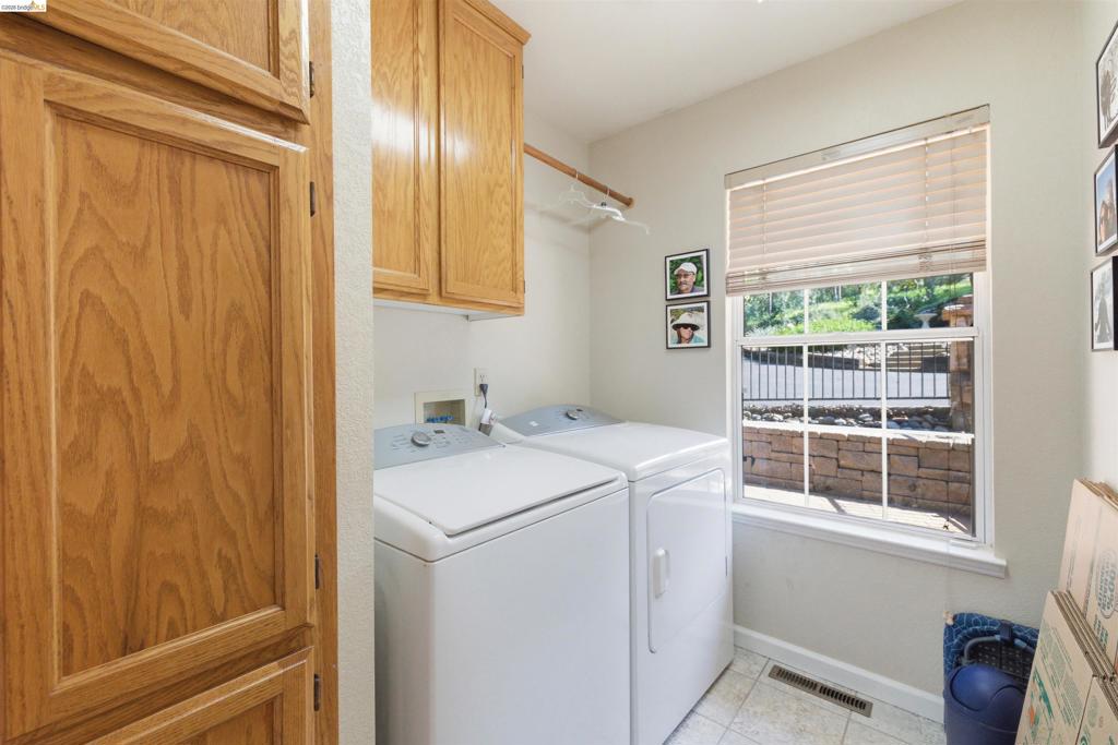 16690 Ridgewood Dr, Sonora, CA 95370