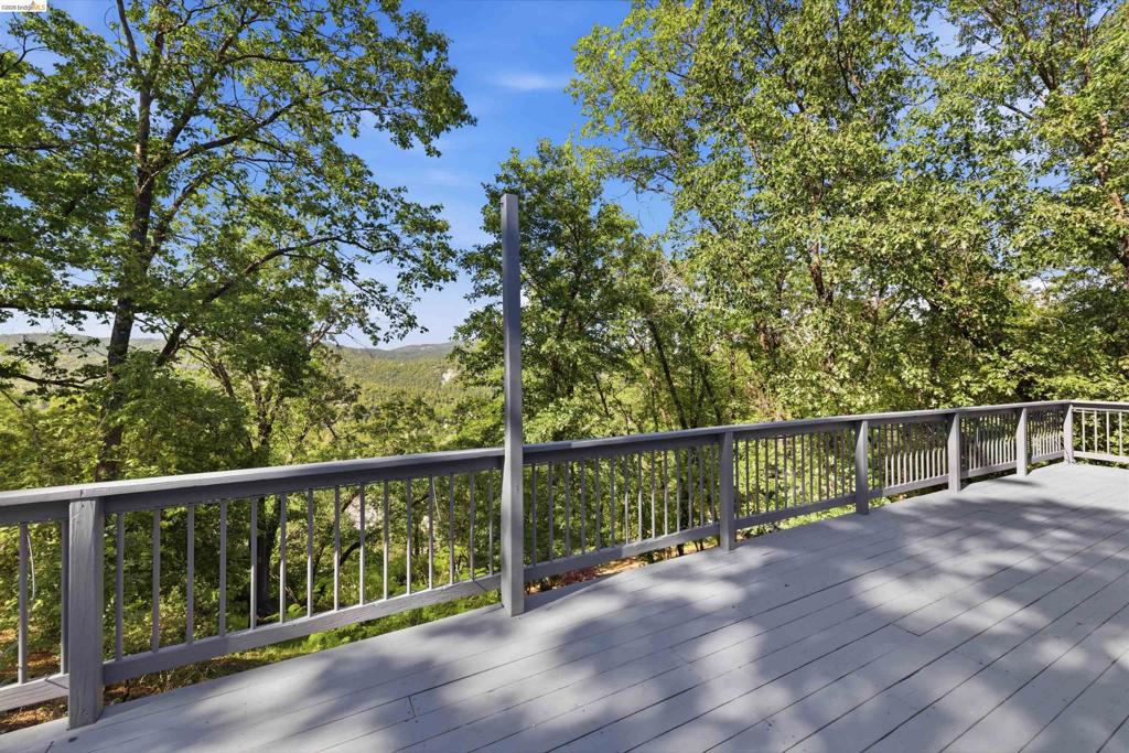 16690 Ridgewood Dr, Sonora, CA 95370