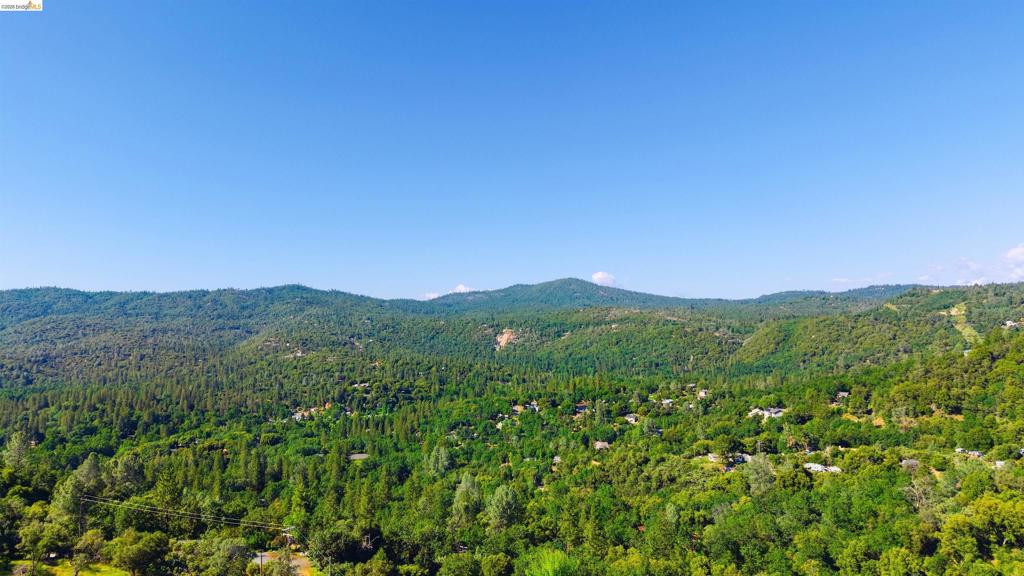 16690 Ridgewood Dr, Sonora, CA 95370