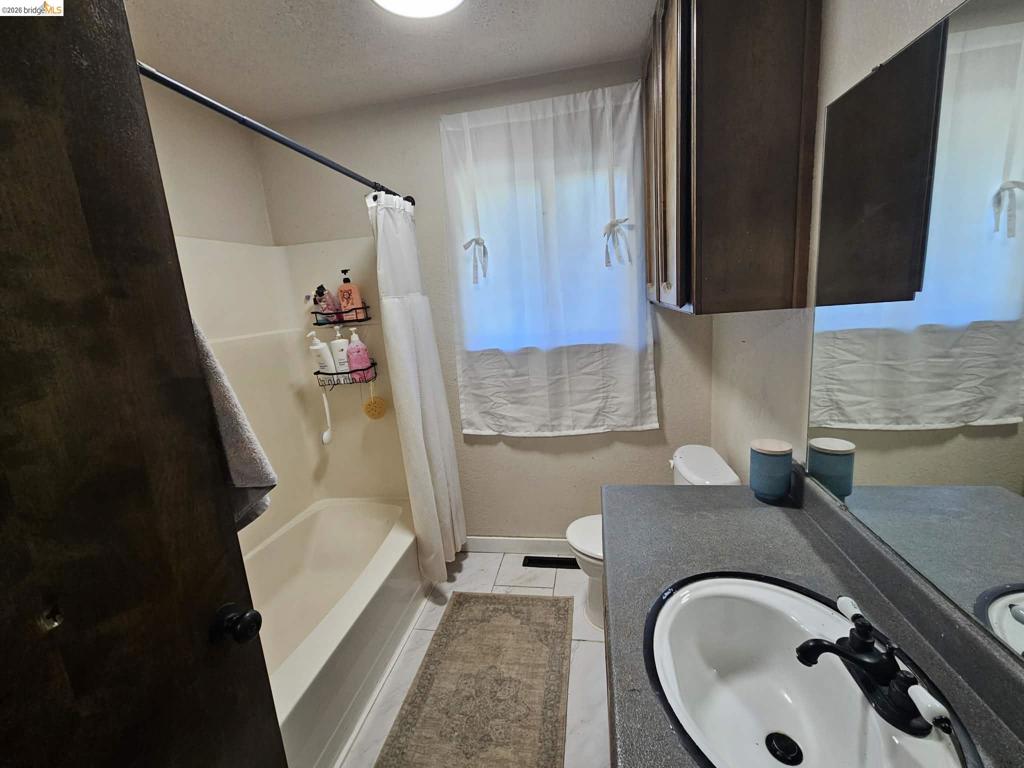 22551 W Rhine River Drive, Sonora, CA 95370