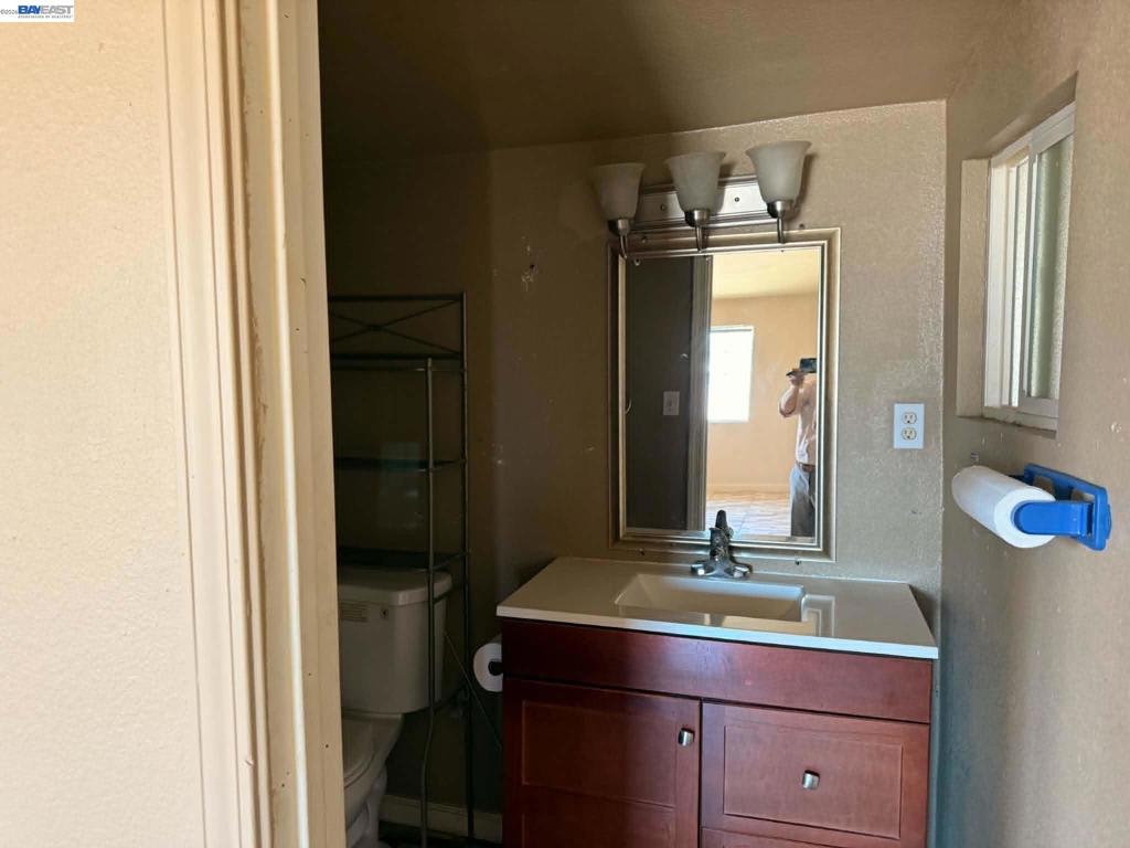 1753 S Carpenter Rd, Modesto, CA 95351