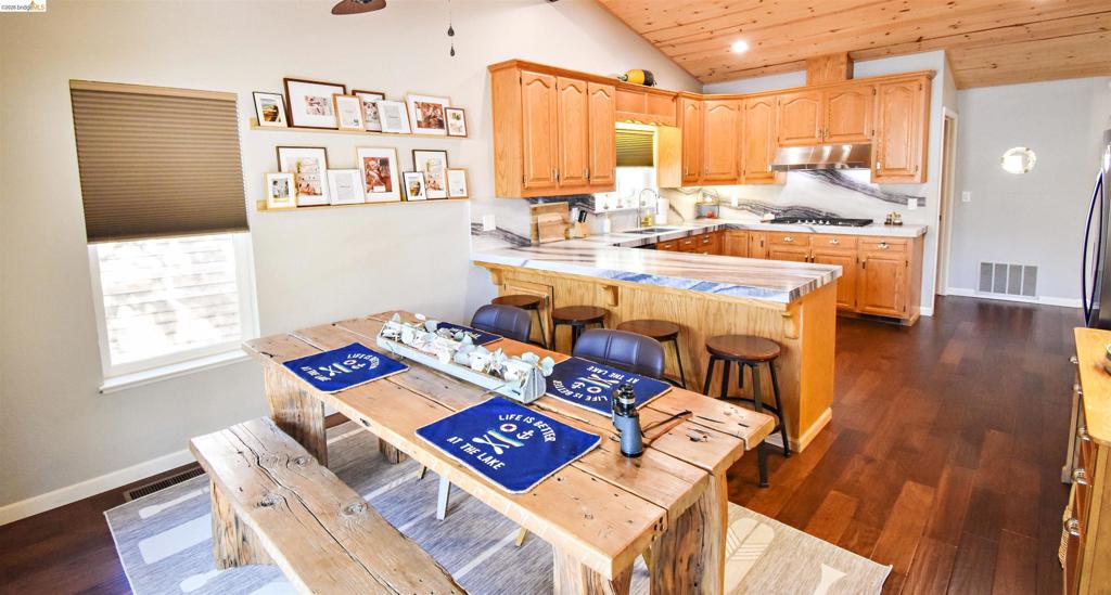 20595 Lori Ln, Sonora, CA 95370