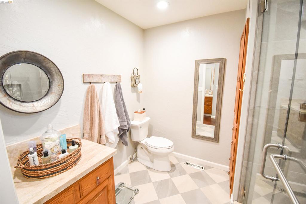 20595 Lori Ln, Sonora, CA 95370