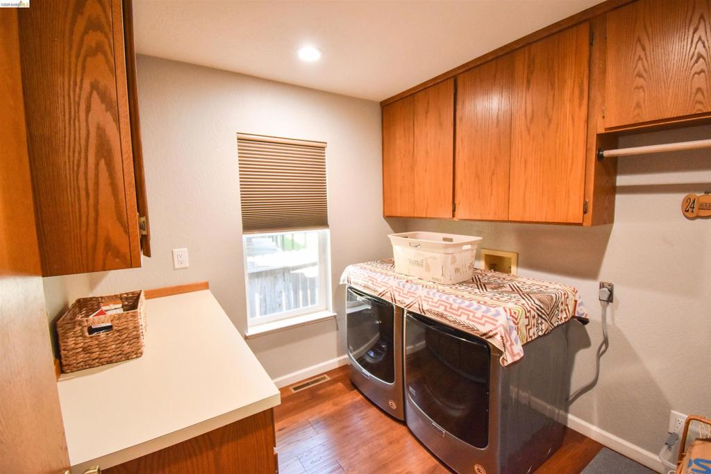 20595 Lori Ln, Sonora, CA 95370
