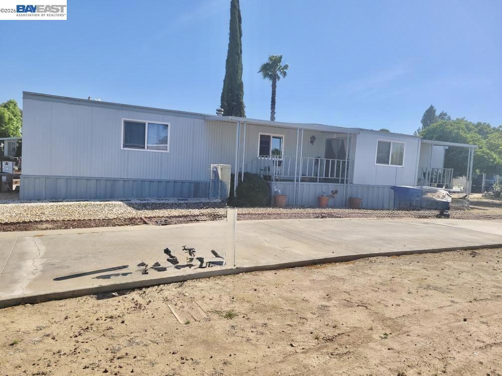 2240 Golden Oak Lane #131, Merced, CA 95341