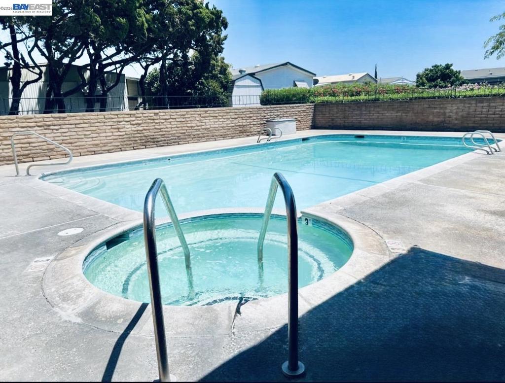 2240 Golden Oak Lane #131, Merced, CA 95341