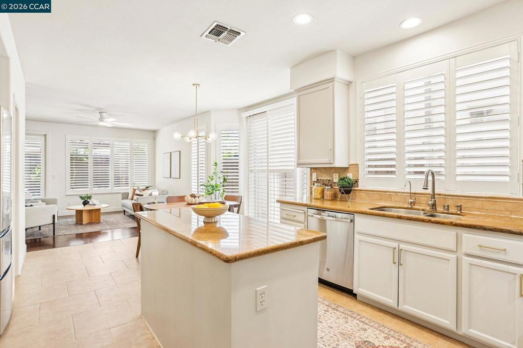 1344 Panwood Ct, Brentwood (CC), CA 94513