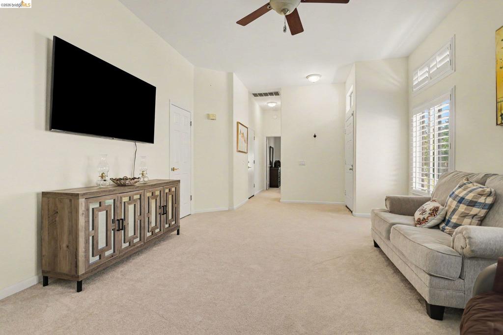 300 Winesap Dr, Brentwood (CC), CA 94513