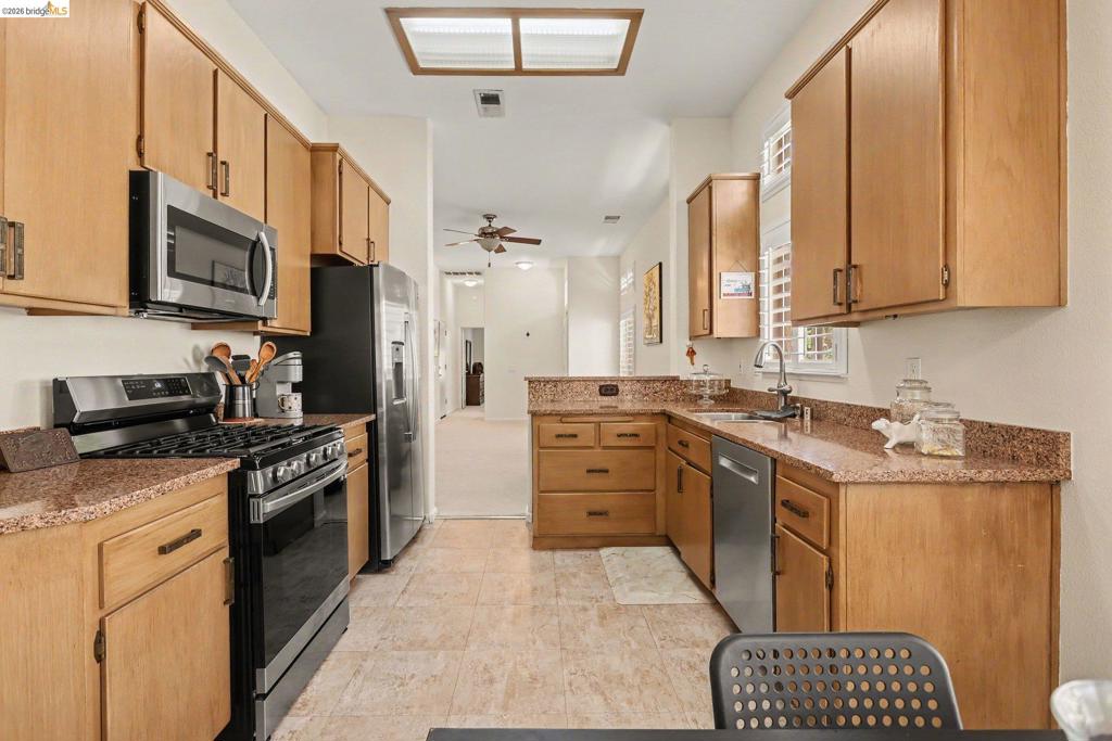 300 Winesap Dr, Brentwood (CC), CA 94513