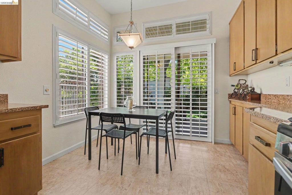 300 Winesap Dr, Brentwood (CC), CA 94513