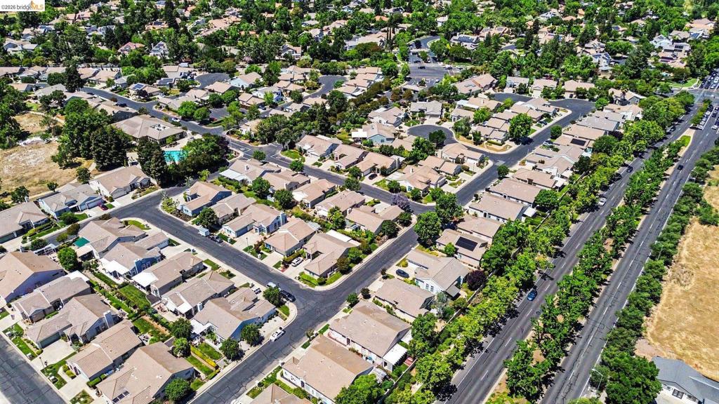 300 Winesap Dr, Brentwood (CC), CA 94513