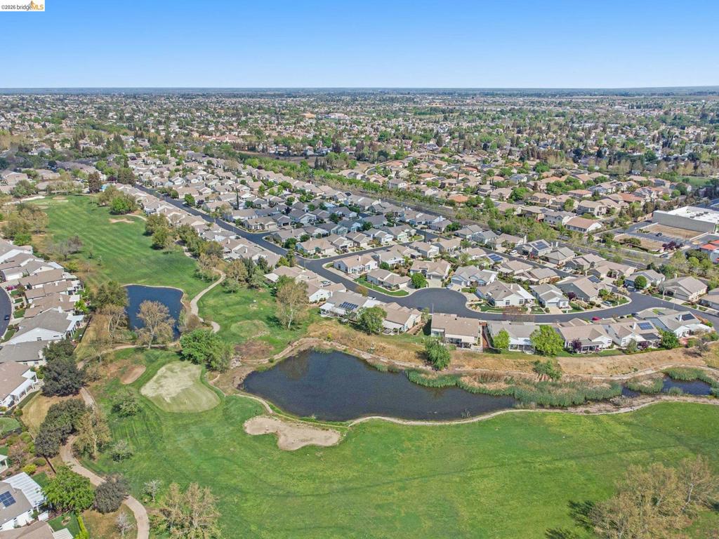 300 Winesap Dr, Brentwood (CC), CA 94513