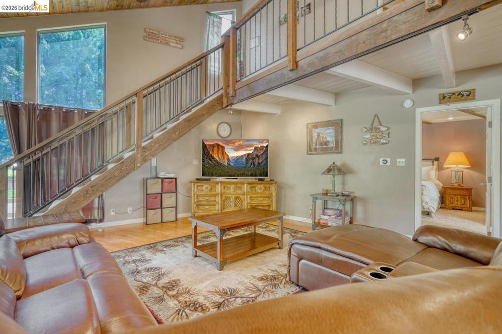 20901 Big Foot Ct., Groveland, CA 95321