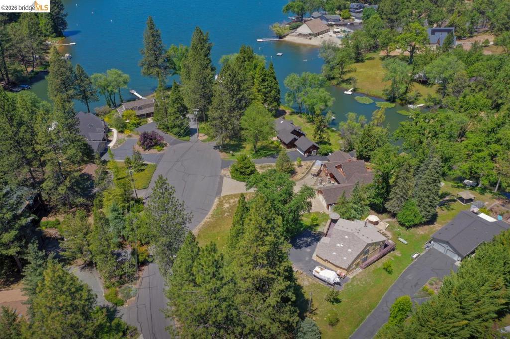 20901 Big Foot Ct., Groveland, CA 95321