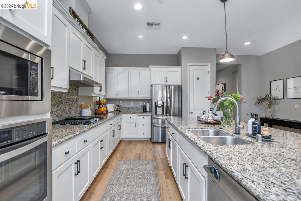 183 Avery Ct, Brentwood (CC), CA 94513