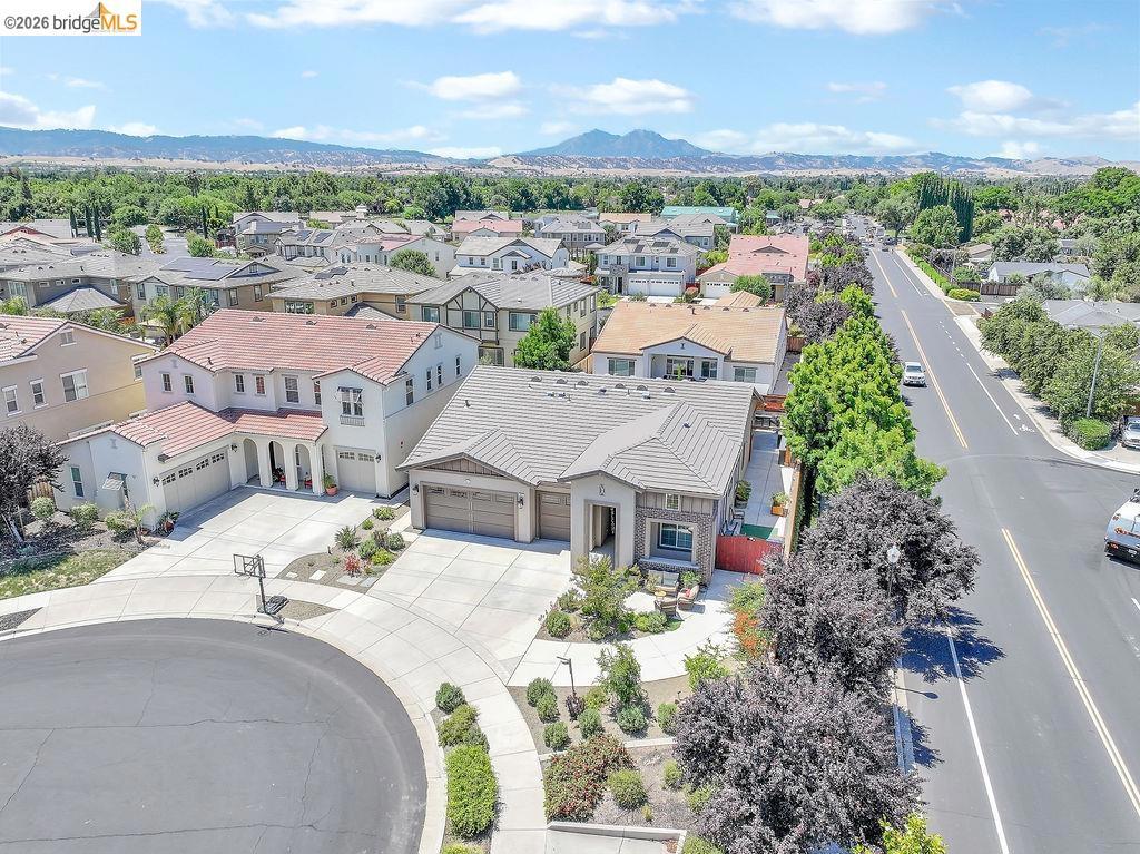 183 Avery Ct, Brentwood (CC), CA 94513