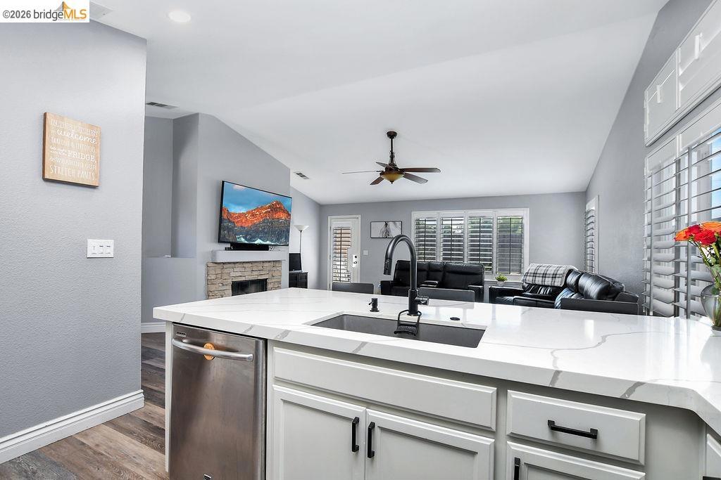 1230 Arlington Way, Brentwood (CC), CA 94513-2976