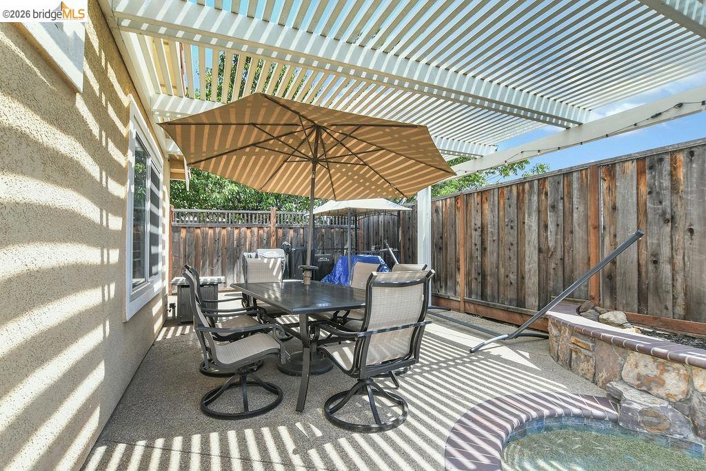 1230 Arlington Way, Brentwood (CC), CA 94513-2976
