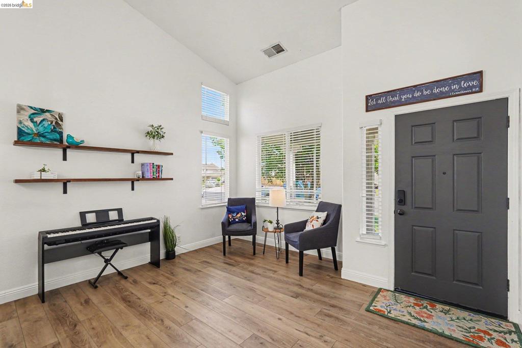1045 Dawn Ct, Brentwood (CC), CA 94513