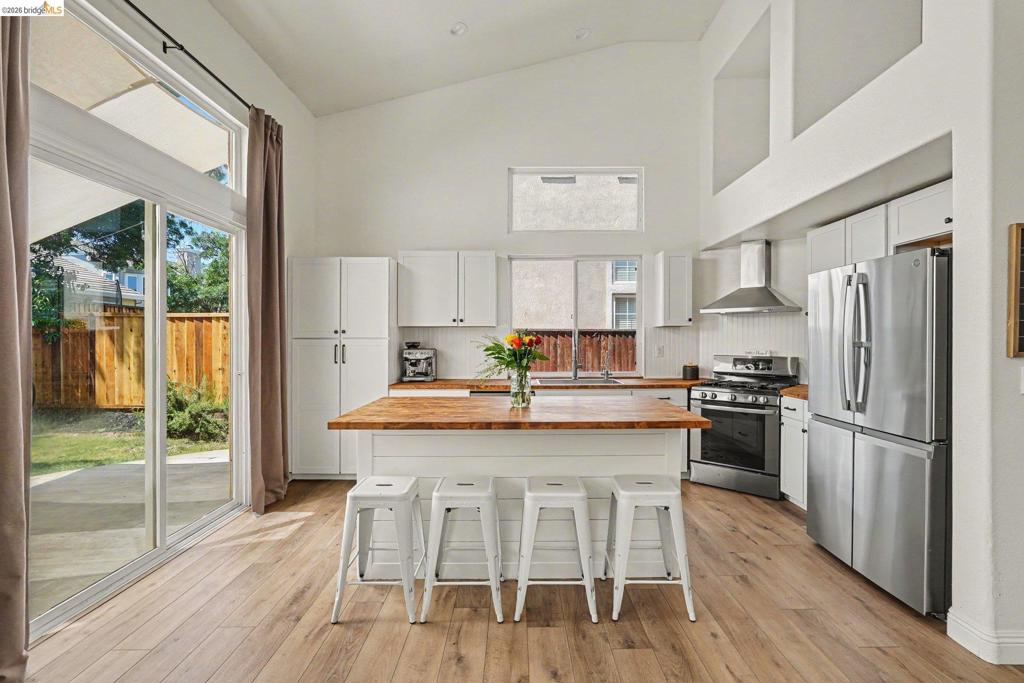 1045 Dawn Ct, Brentwood (CC), CA 94513