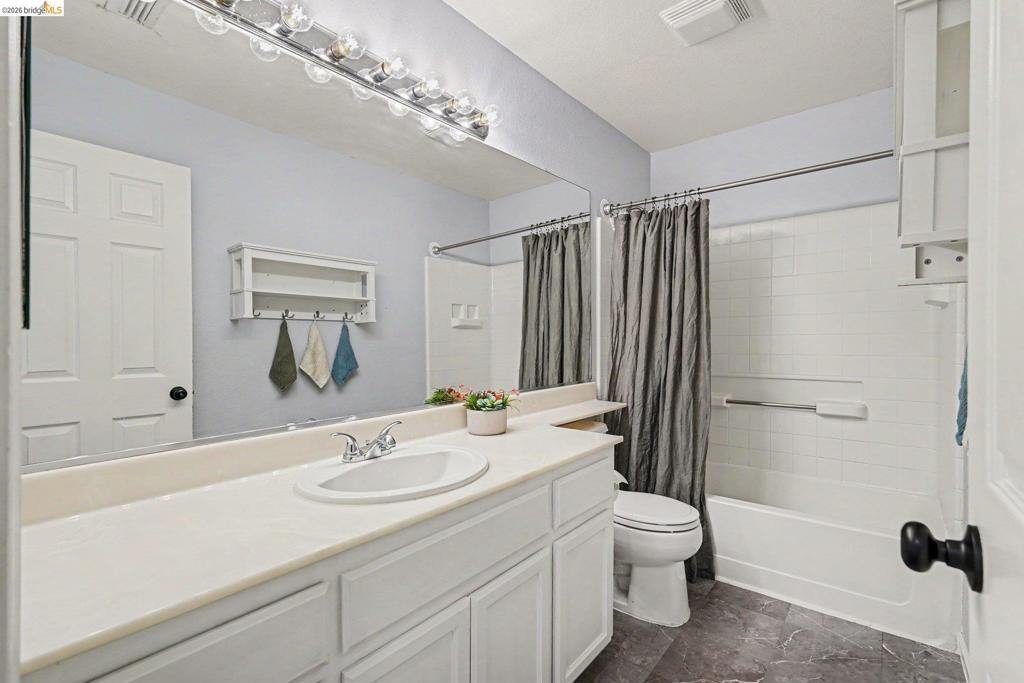 1045 Dawn Ct, Brentwood (CC), CA 94513