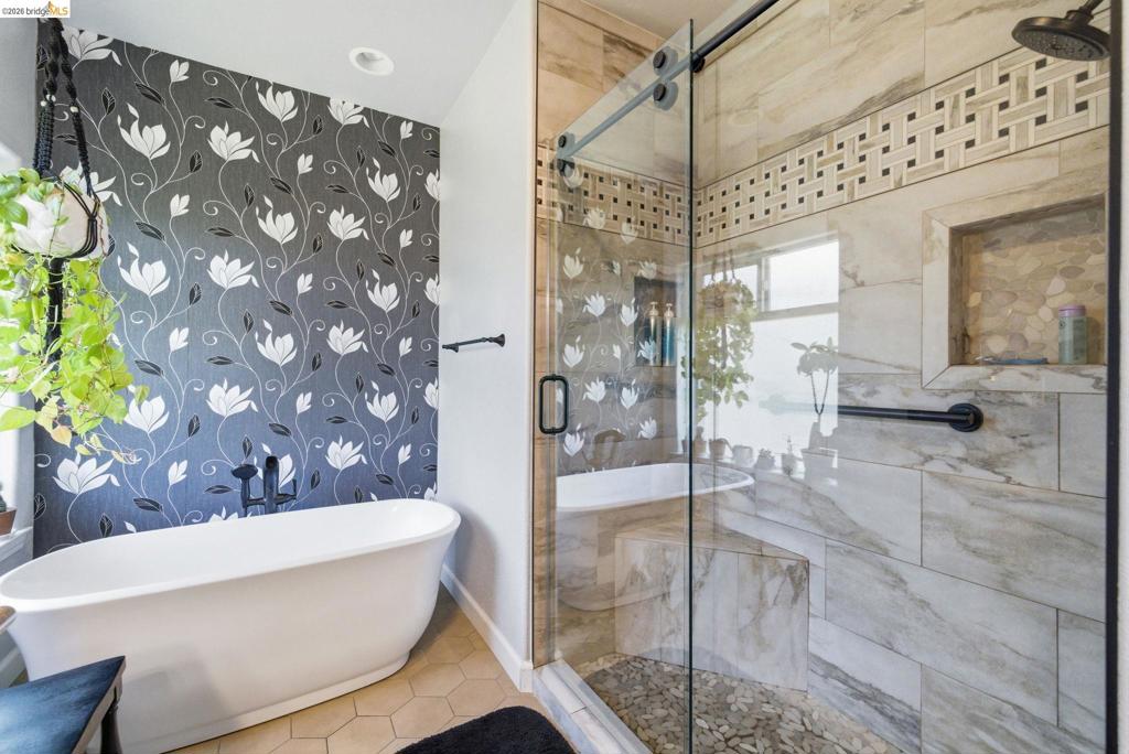 690 Golden Gate Circle, Sonora, CA 95370
