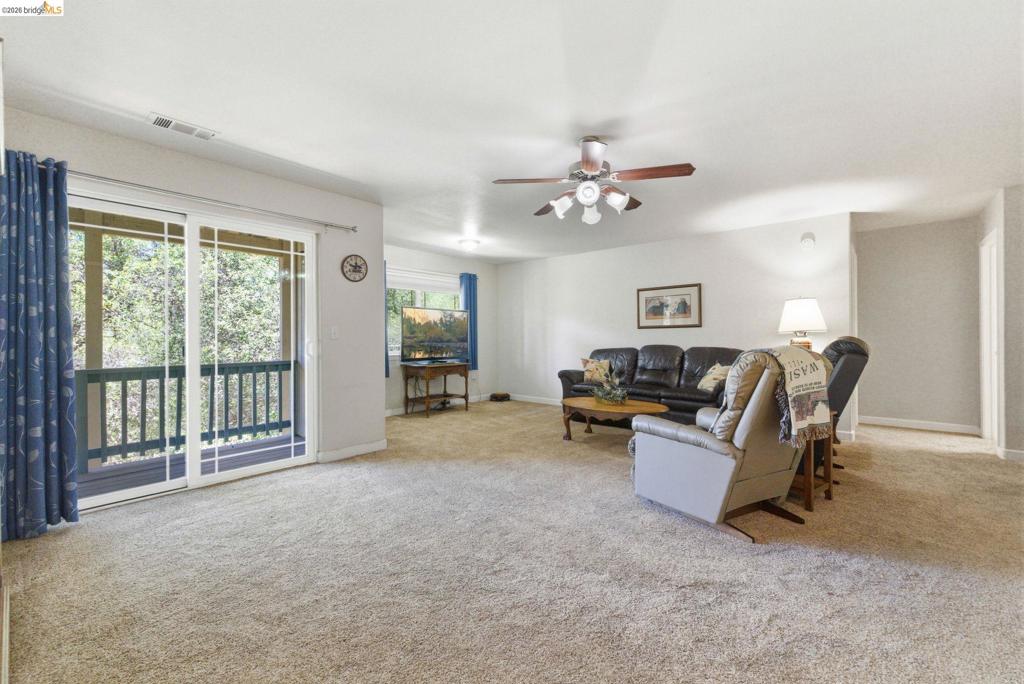 690 Golden Gate Circle, Sonora, CA 95370