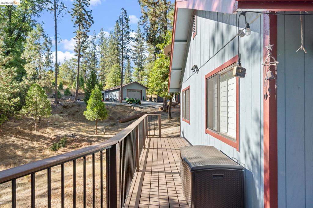 23625 Rock Hammer Lane, Groveland, CA 95321