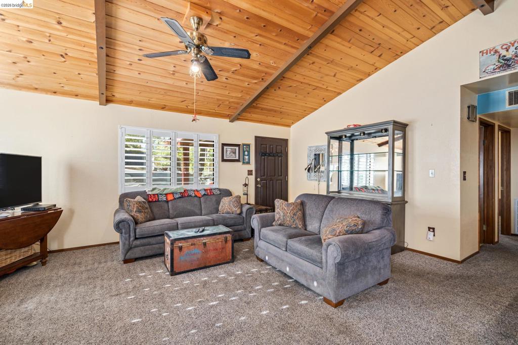 23625 Rock Hammer Lane, Groveland, CA 95321