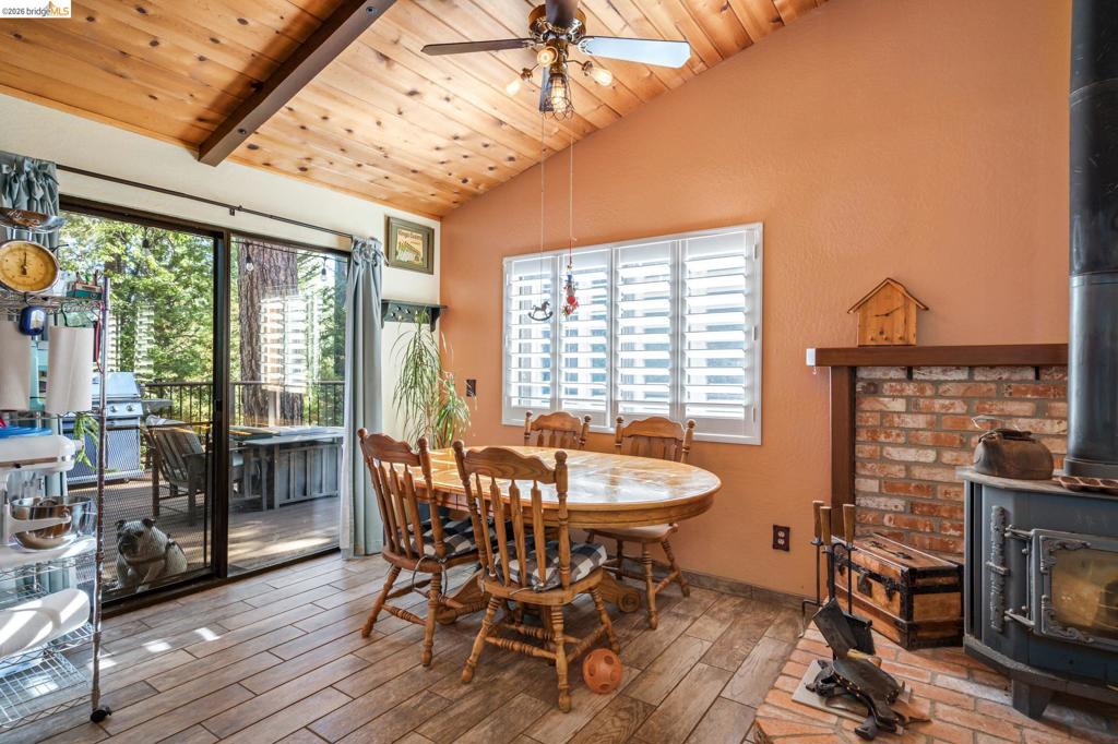 23625 Rock Hammer Lane, Groveland, CA 95321