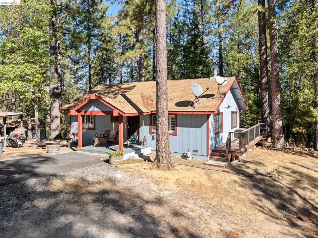 23625 Rock Hammer Lane, Groveland, CA 95321
