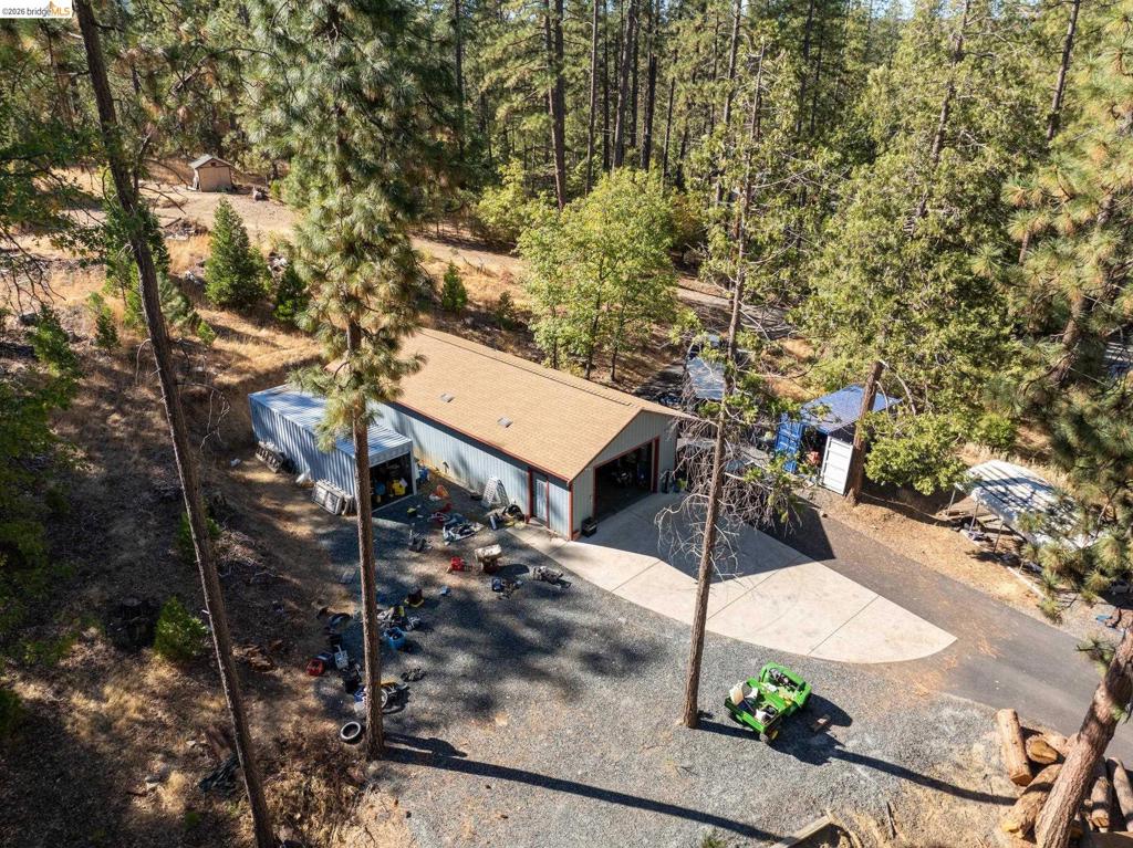 23625 Rock Hammer Lane, Groveland, CA 95321