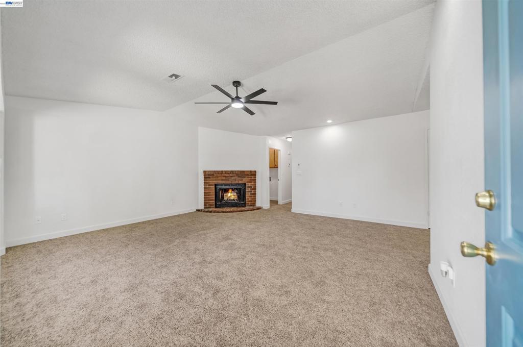 913 Inez Dr, Modesto, CA 95351