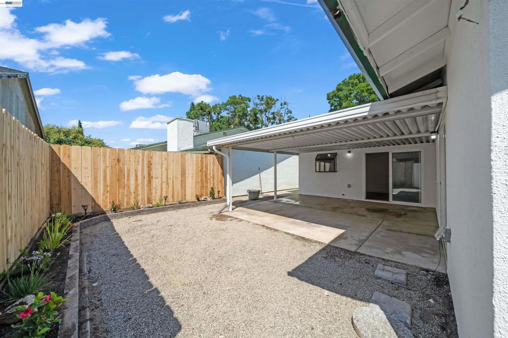 913 Inez Dr, Modesto, CA 95351