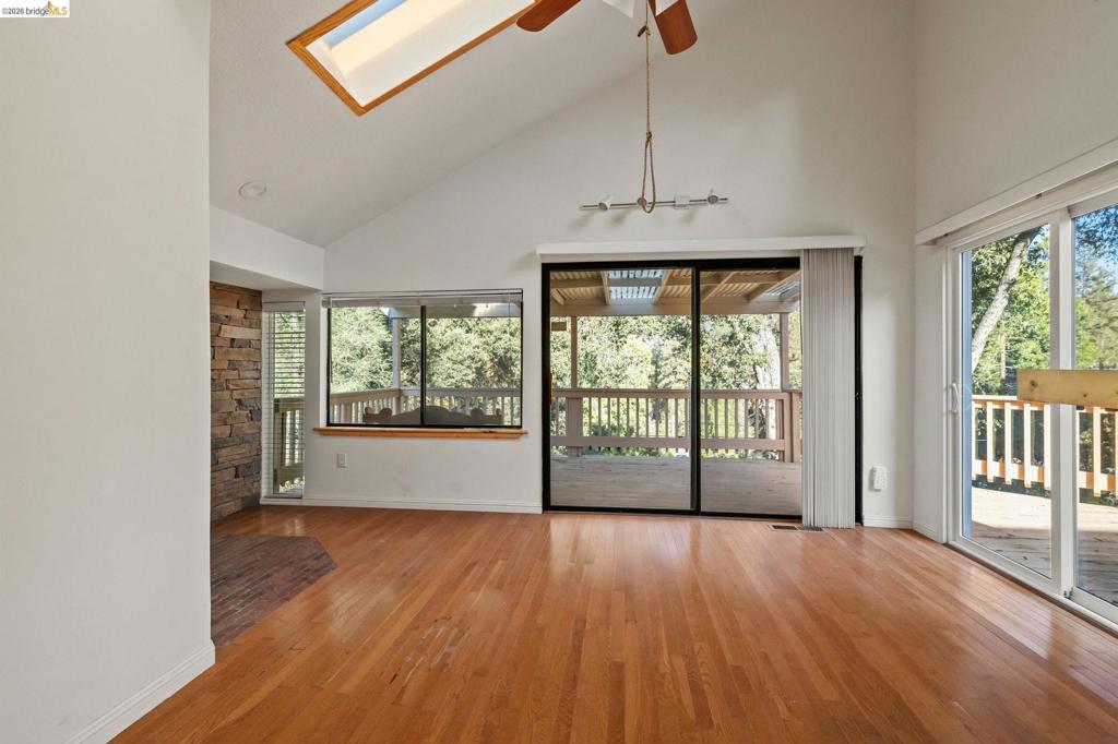21916 Phoenix Lake, Sonora, CA 95370