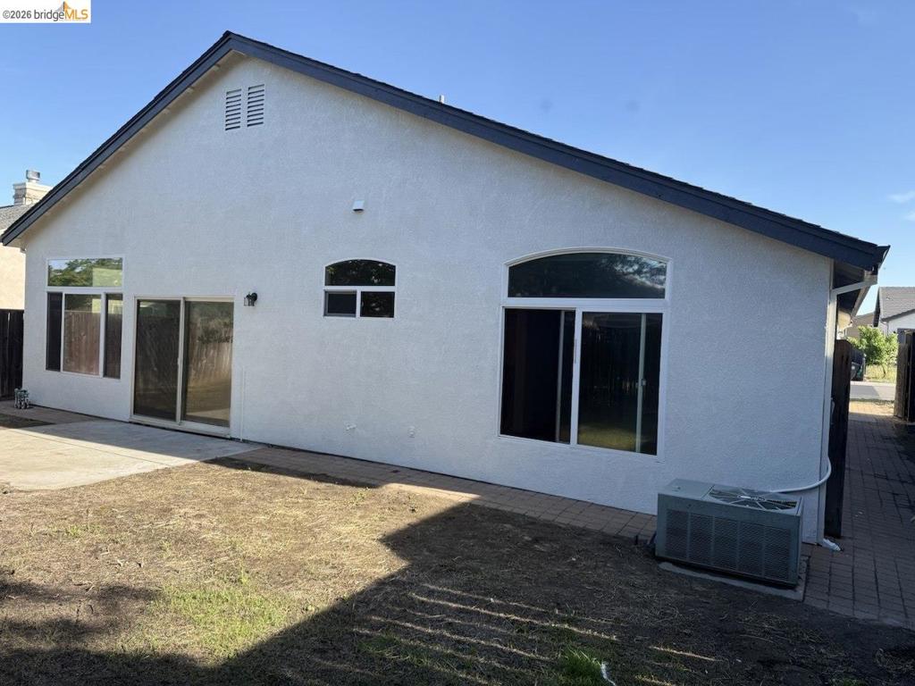 131 Legacy St, Manteca, CA 95337