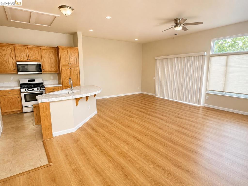 131 Legacy St, Manteca, CA 95337