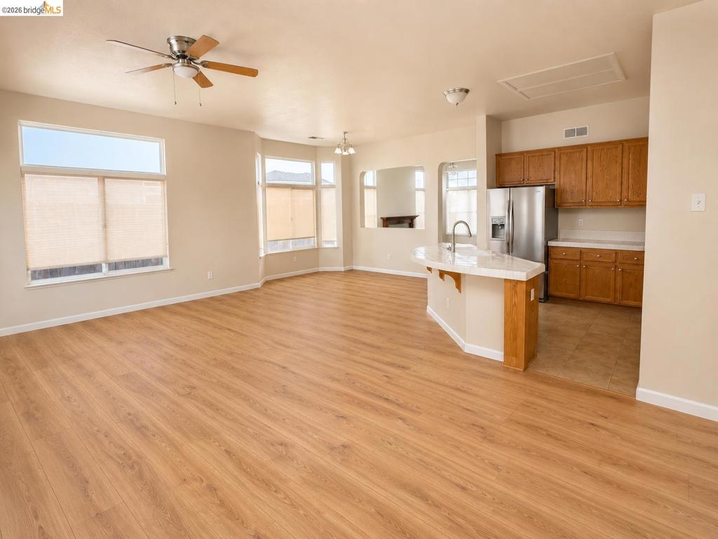 131 Legacy St, Manteca, CA 95337