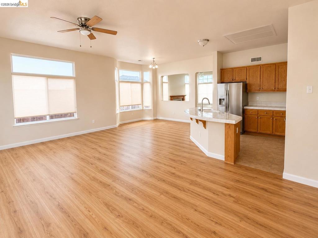 131 Legacy St, Manteca, CA 95337