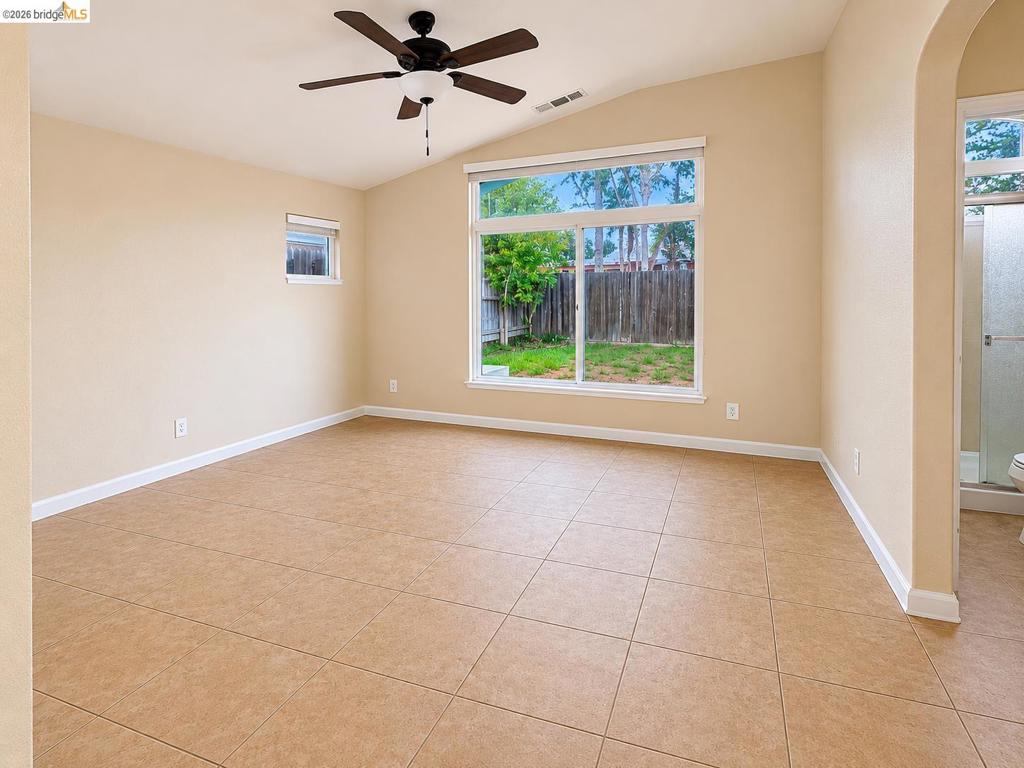 131 Legacy St, Manteca, CA 95337
