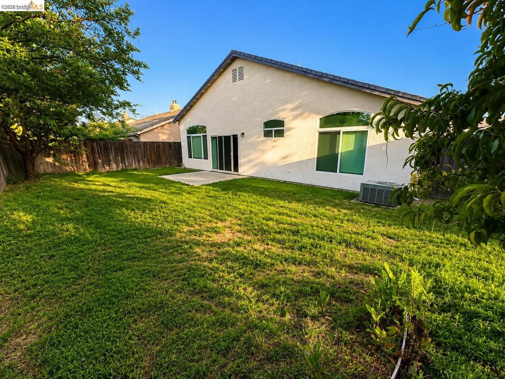131 Legacy St, Manteca, CA 95337
