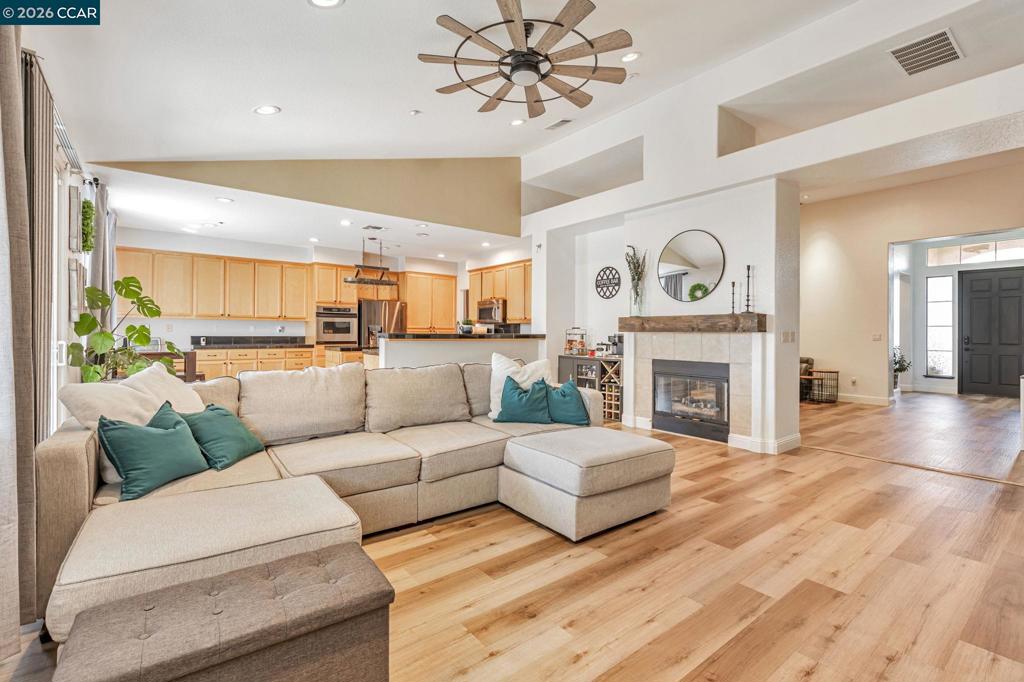 1108 Windhaven, Brentwood (CC), CA 94513