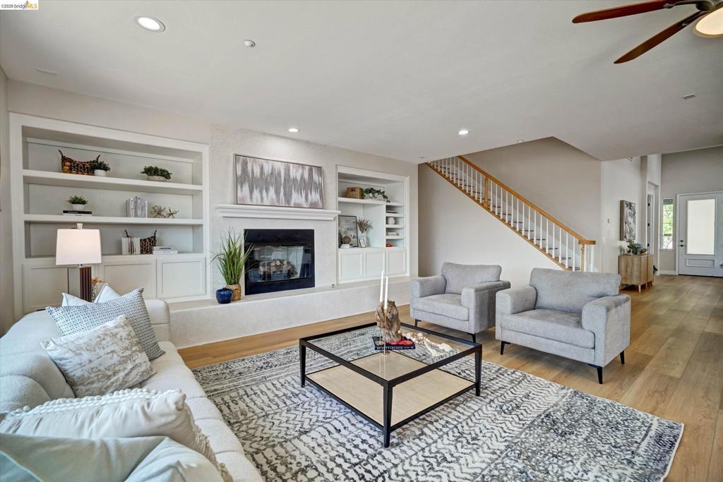 547 Lakeview Dr, Brentwood (CC), CA 94513