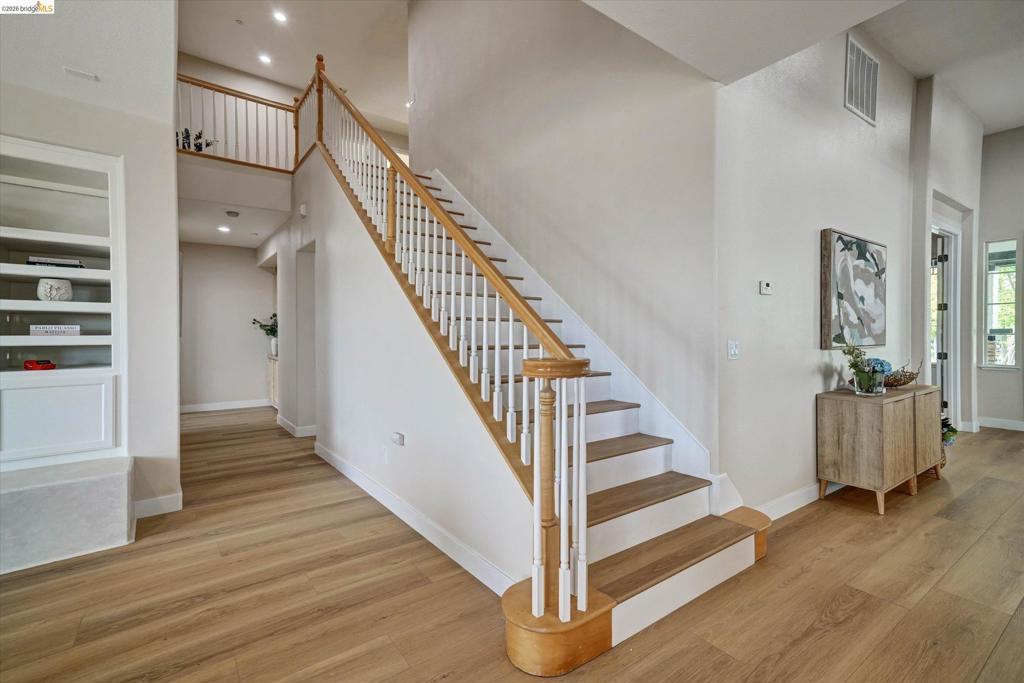 547 Lakeview Dr, Brentwood (CC), CA 94513