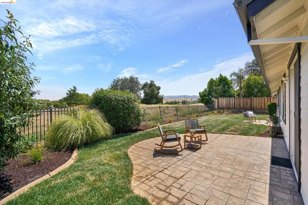 547 Lakeview Dr, Brentwood (CC), CA 94513