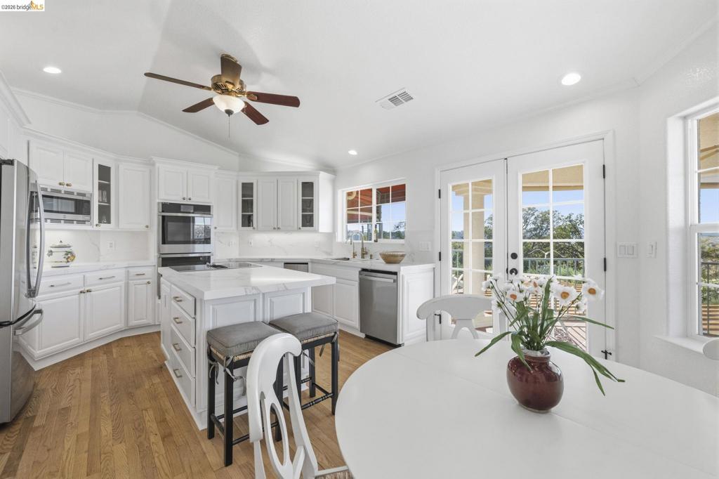 14699 Holman Mountain Rd, Jamestown, CA 95327