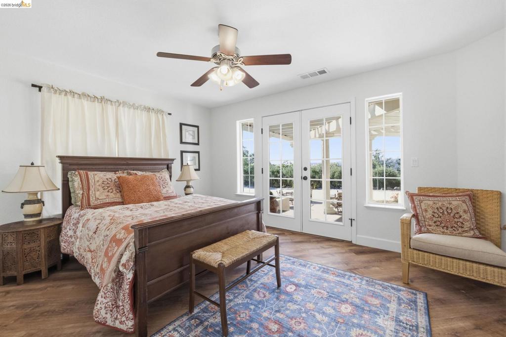 14699 Holman Mountain Rd, Jamestown, CA 95327